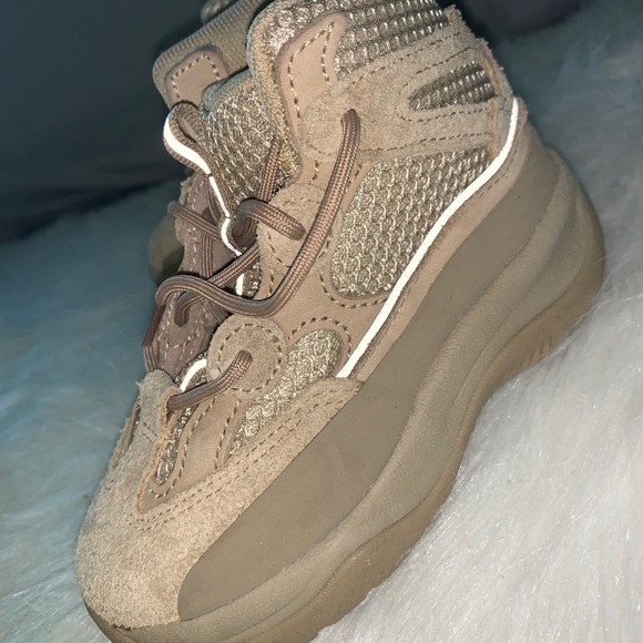 Yeezy boot - Picture 4 of 6